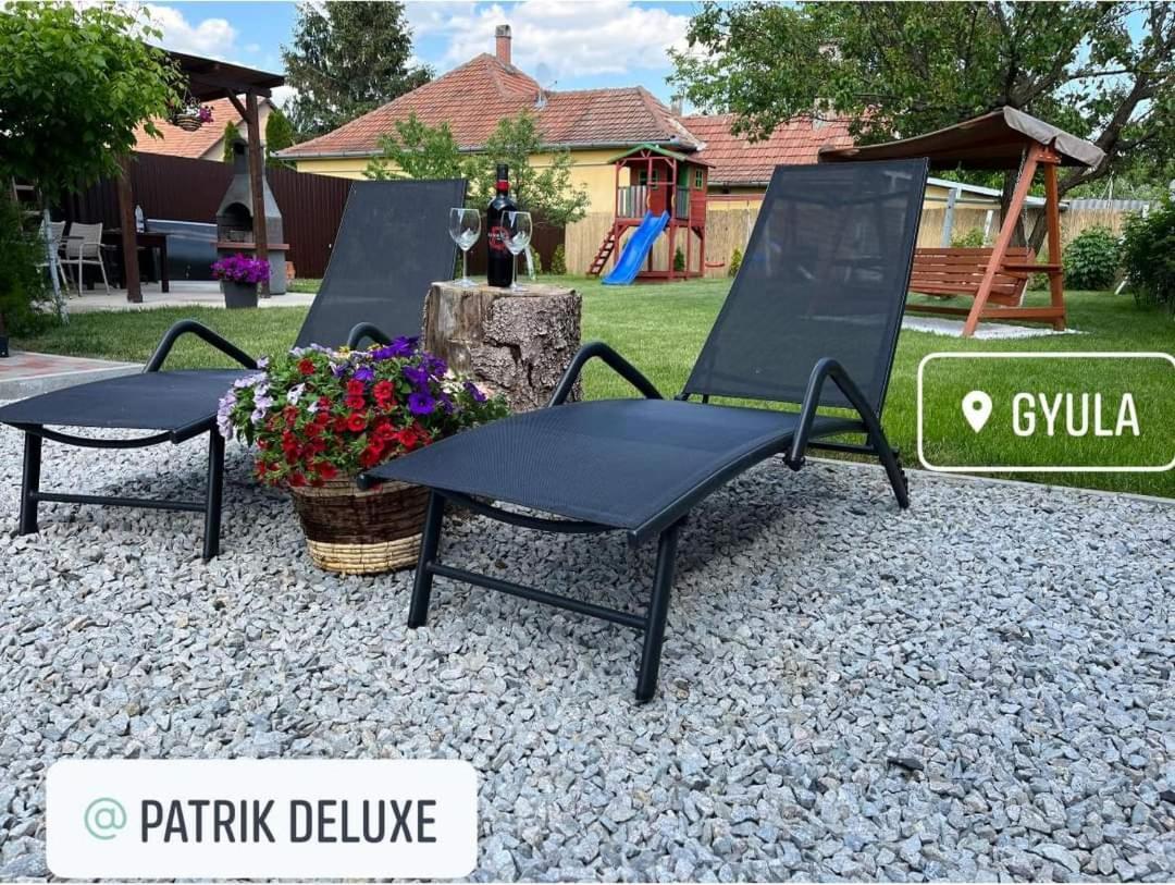 Apartmán Patrik Deluxe Gyula Exteriér fotografie